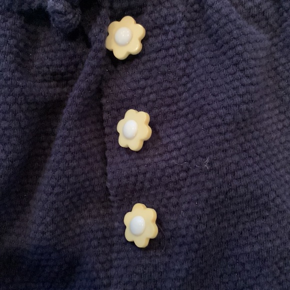 Girl’s 2 piece short set - Picture 3 of 4